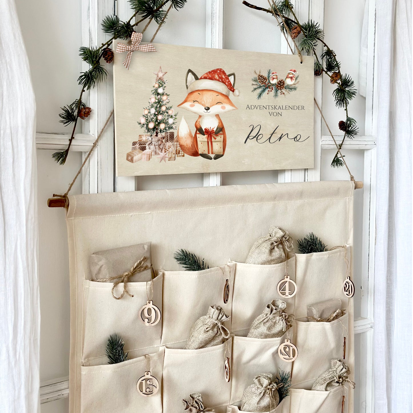 Personalisierter Adventskalender "Fuchs" mit Namen für Kinder Holzschild Zahlen & Jutesäckchen Adventskalender Befüllen für Mädchen Jungen